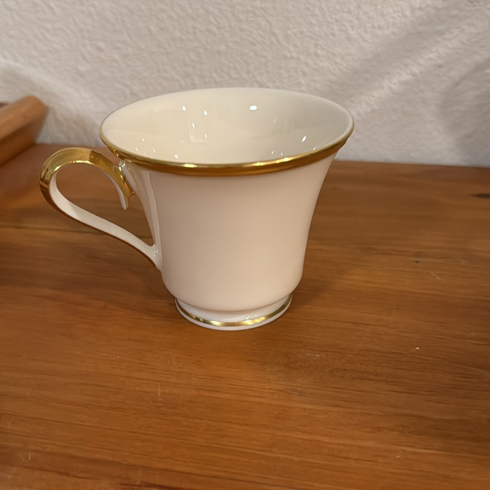 Lenox Eternal tea cups